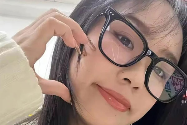 Sunglasses 8